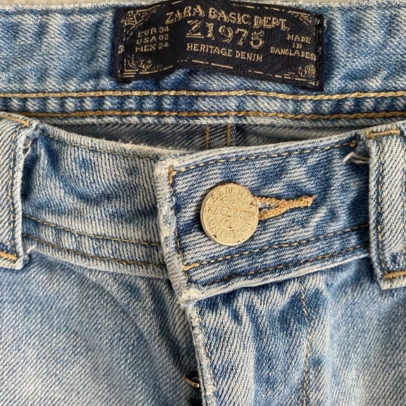 Zara Basic Heritage Distressed Vintage style  Denim jeans, size2 - Picture 5 of 6